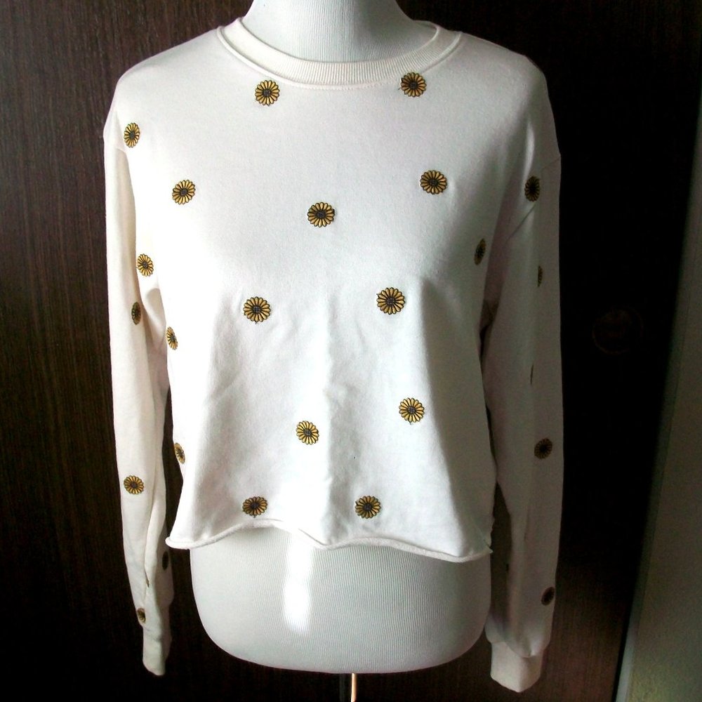 Mighty Fine Girls Embroidered Sunflowers Crop Sweatshirt Sz LG